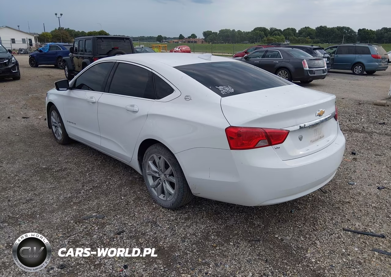 2017 Chevrolet Impala 1Lt VIN:2G1105S31H9113314 - 3