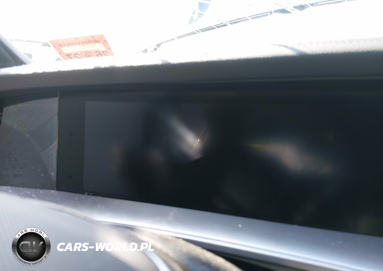 2026 Volkswagen Tiguan Se R-Line Black VIN:3VVGR7RM6TM010733 - 16