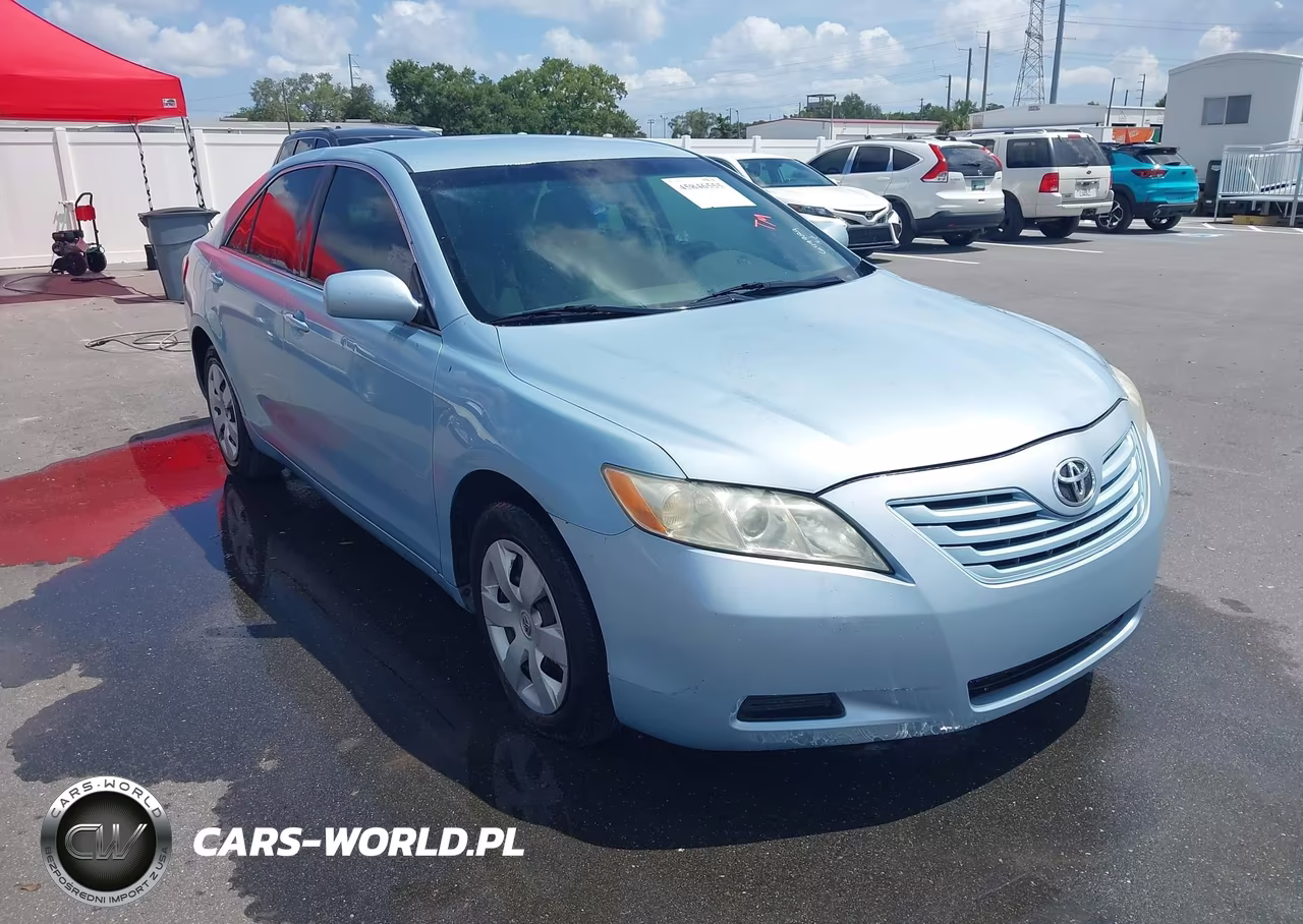 2007 Toyota Camry Le – zdjęcie 1 z 11