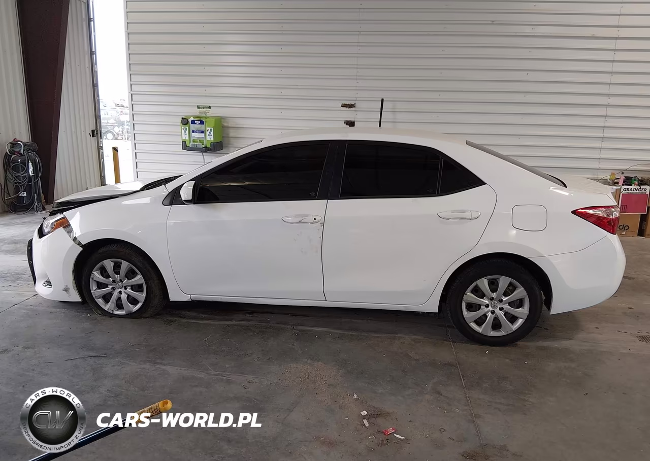 2017 TOYOTA COROLLA L VIN:5YFBURHE7HP679512 - 15