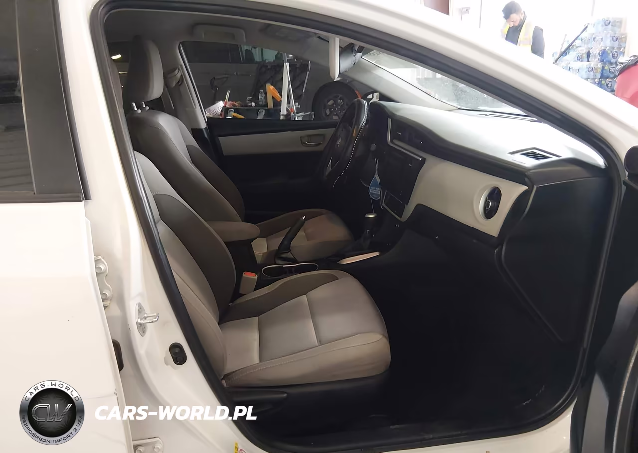 2017 TOYOTA COROLLA L VIN:5YFBURHE7HP679512 - 5
