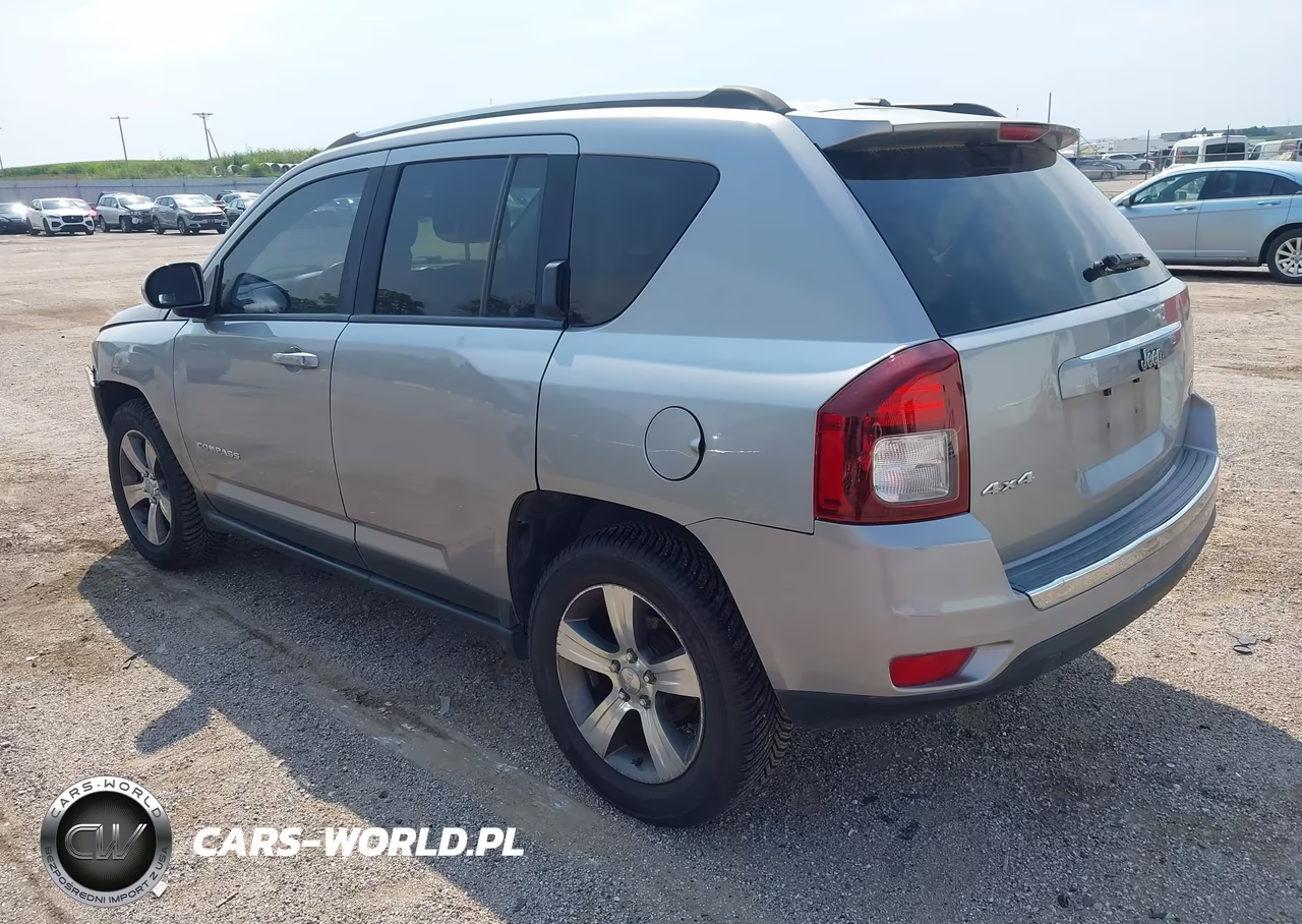 2016 Jeep Compass High Altitude Edition VIN:1C4NJDEB4GD674823 - 3