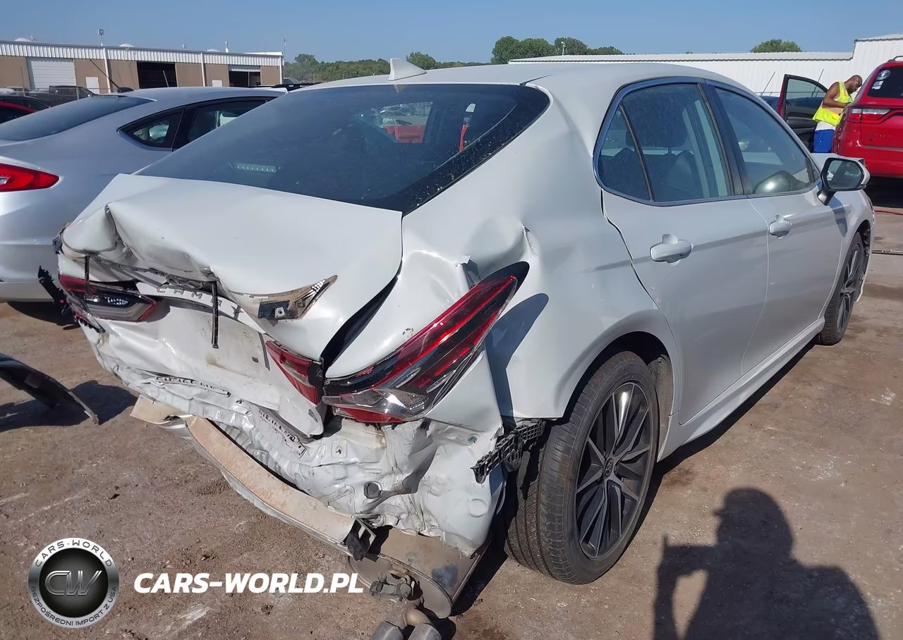 2022 Toyota Camry Se VIN:4T1G11AK5NU015803 - 4