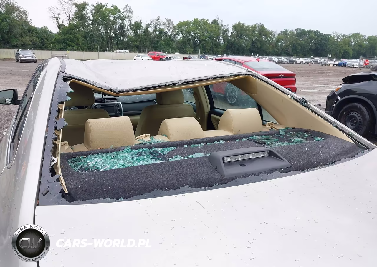 2017 Toyota Camry Le VIN:4T1BF1FKXHU700825 - 18