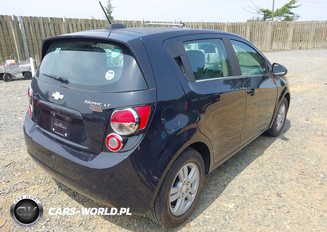 2015 Chevrolet Sonic Lt Auto VIN:1G1JC6SHXF4193091 - 4