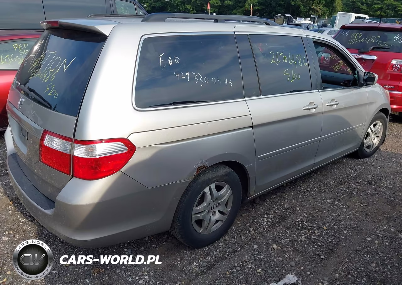 2005 Honda Odyssey Ex-L VIN:5FNRL38685B051506 - 4