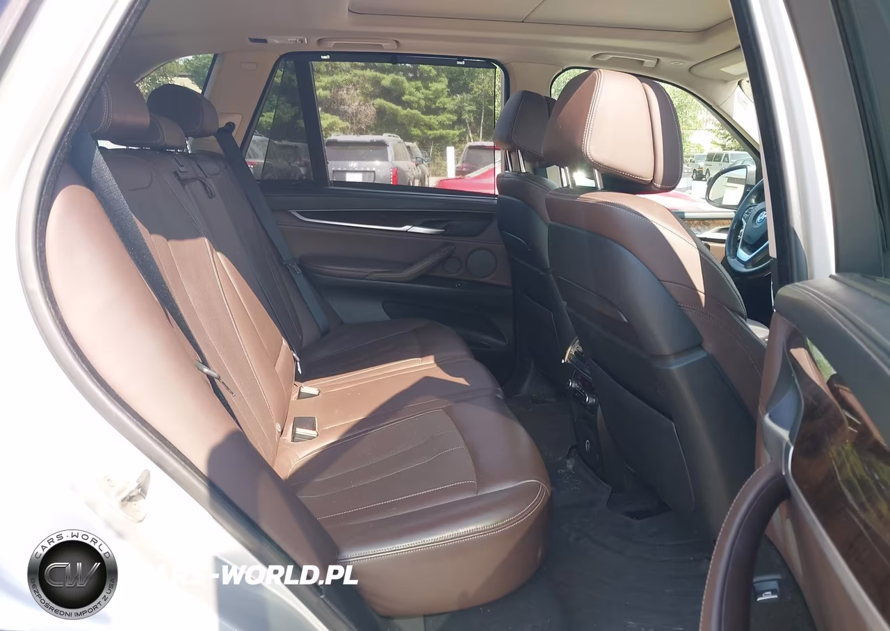 2015 BMW X5 xDrive35D VIN:5UXKS4C58F0N10492 - 8