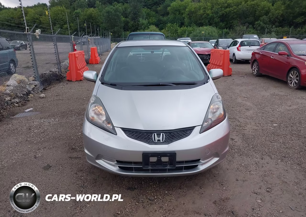 2012 Honda Fit VIN:JHMGE8H3XCC028449 - 6