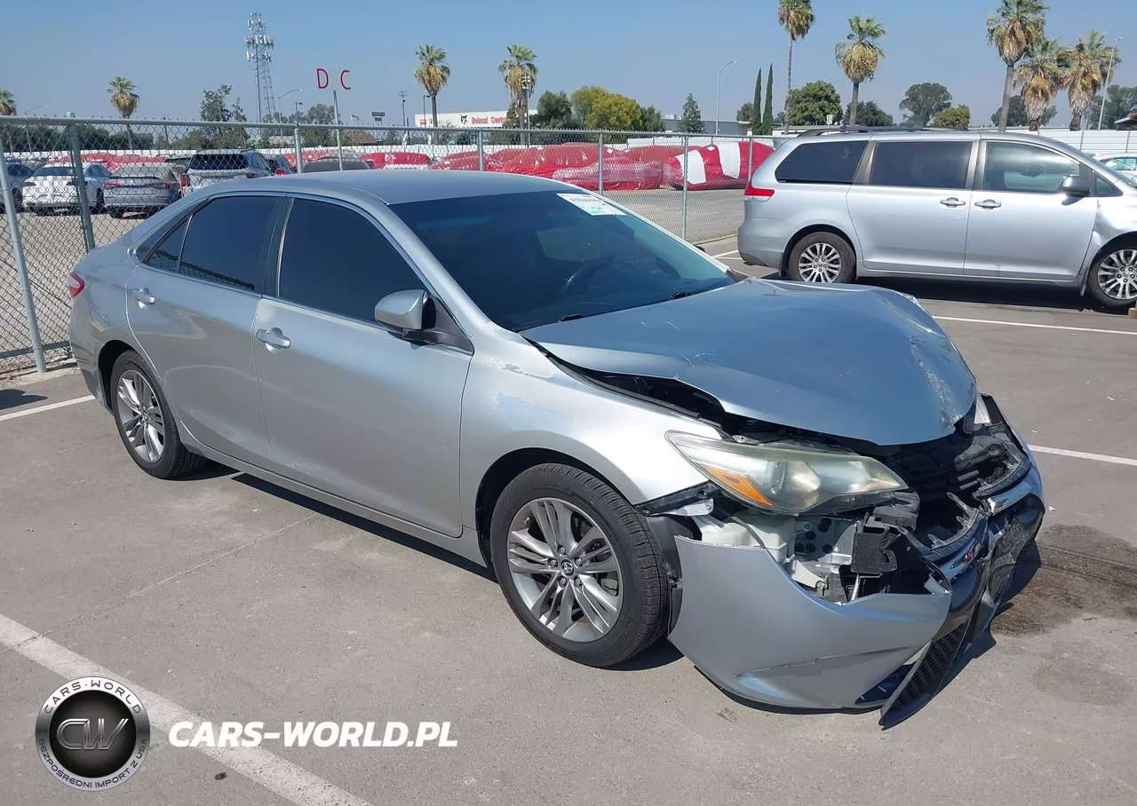 2015 Toyota Camry Se VIN:4T1BF1FKXFU034501 - 1