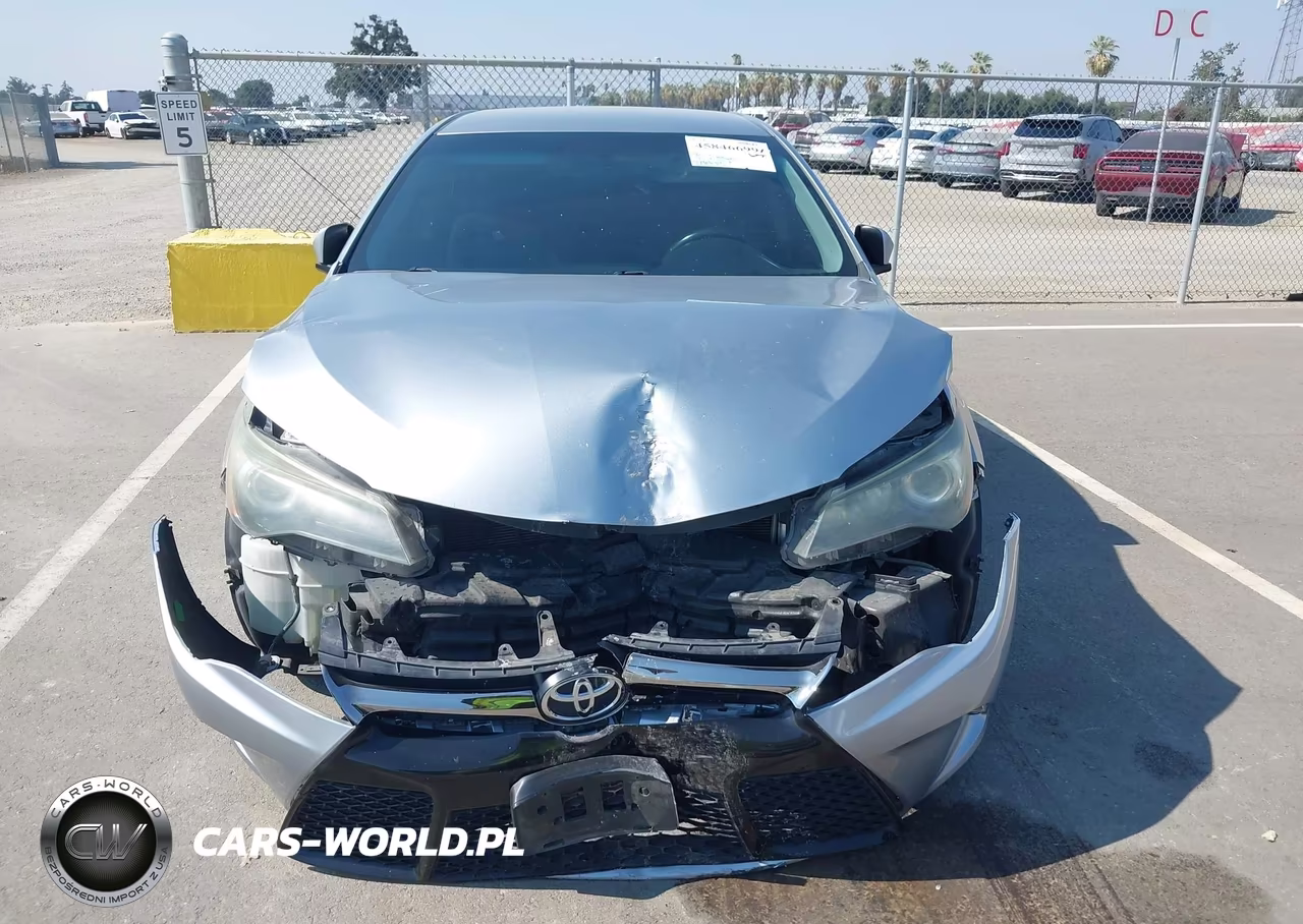 2015 Toyota Camry Se VIN:4T1BF1FKXFU034501 - 13
