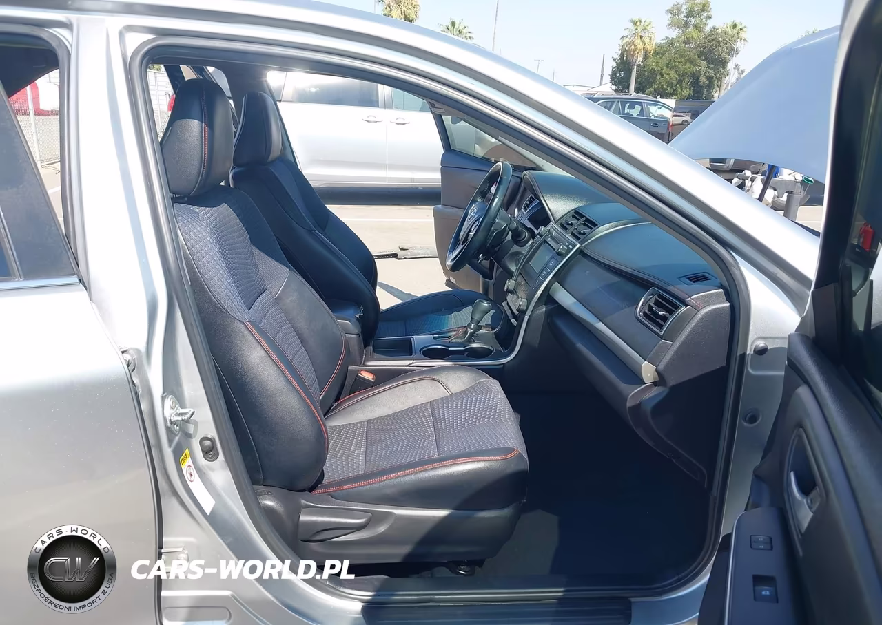 2015 Toyota Camry Se VIN:4T1BF1FKXFU034501 - 5