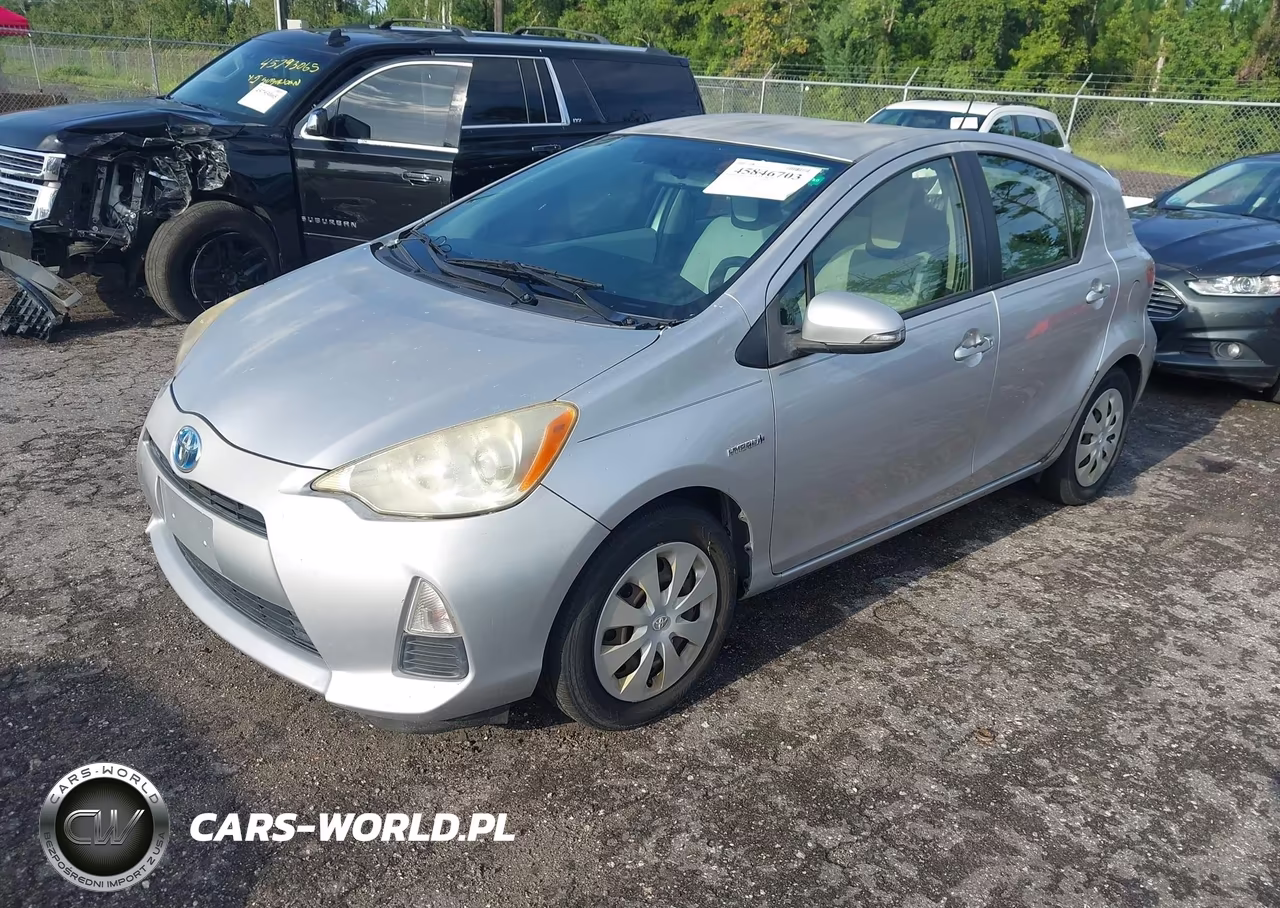 2012 Toyota Prius C One VIN:JTDKDTB33C1010784 - 2