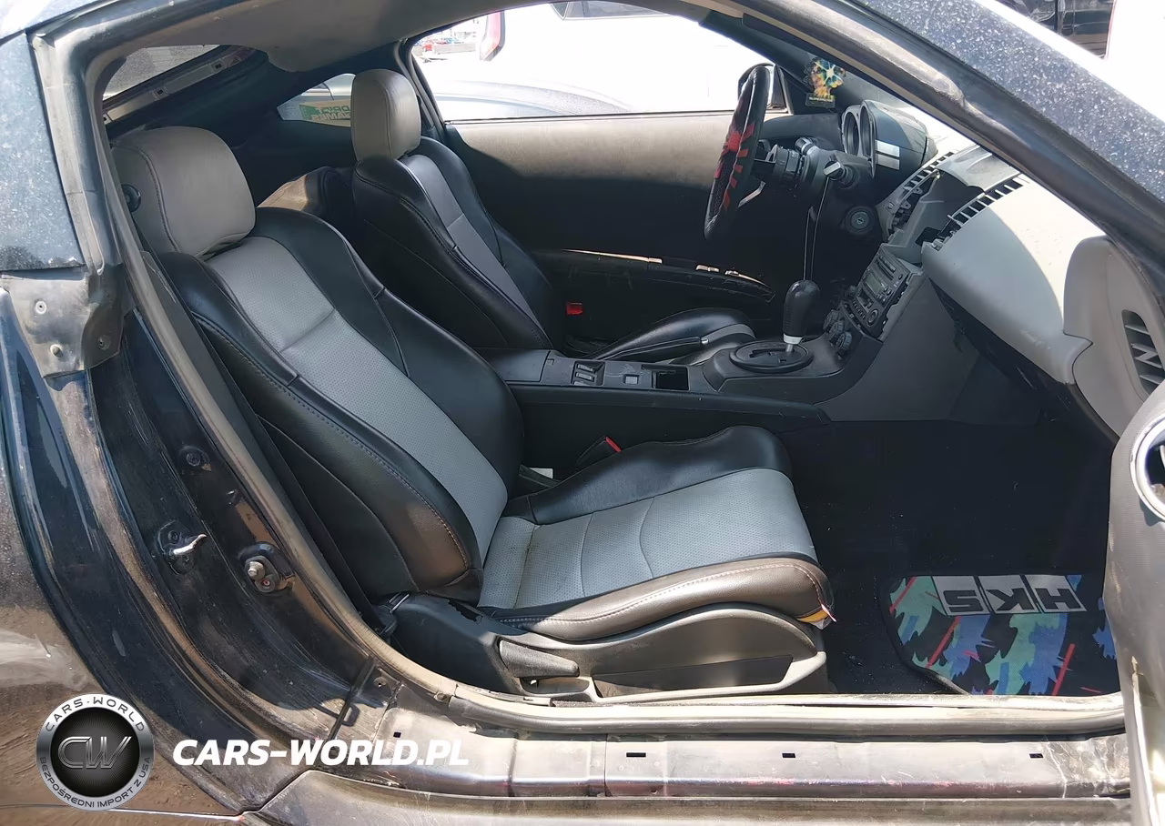 2003 Nissan 350Z Touring VIN:JN1AZ34D83T117016 - 8