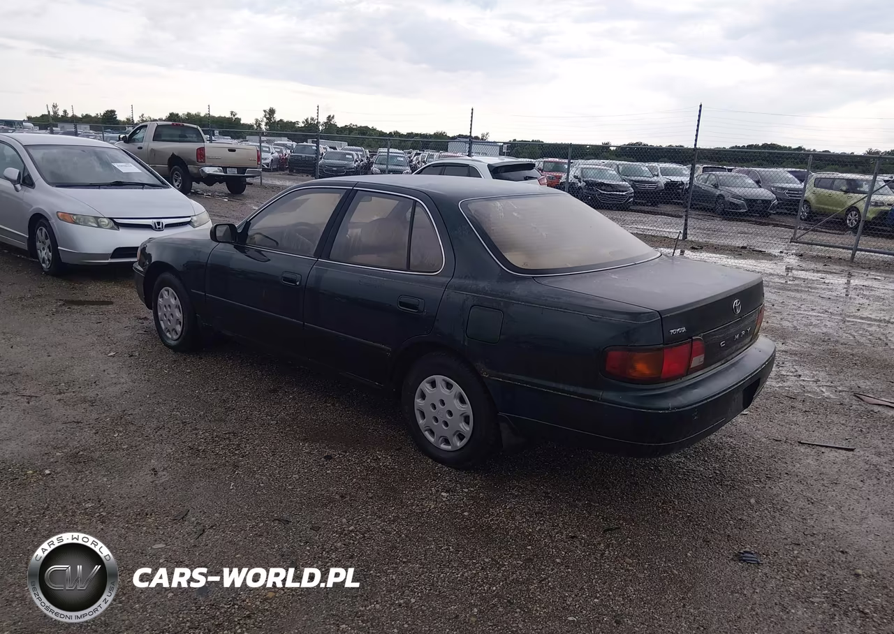 1995 Toyota Camry Le VIN:4T1SK12E1SU592307 - 3