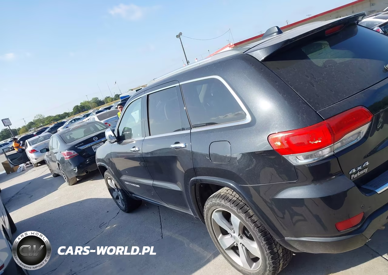 2015 Jeep Grand Cherokee Overland VIN:1C4RJFCG0FC100199 - 14