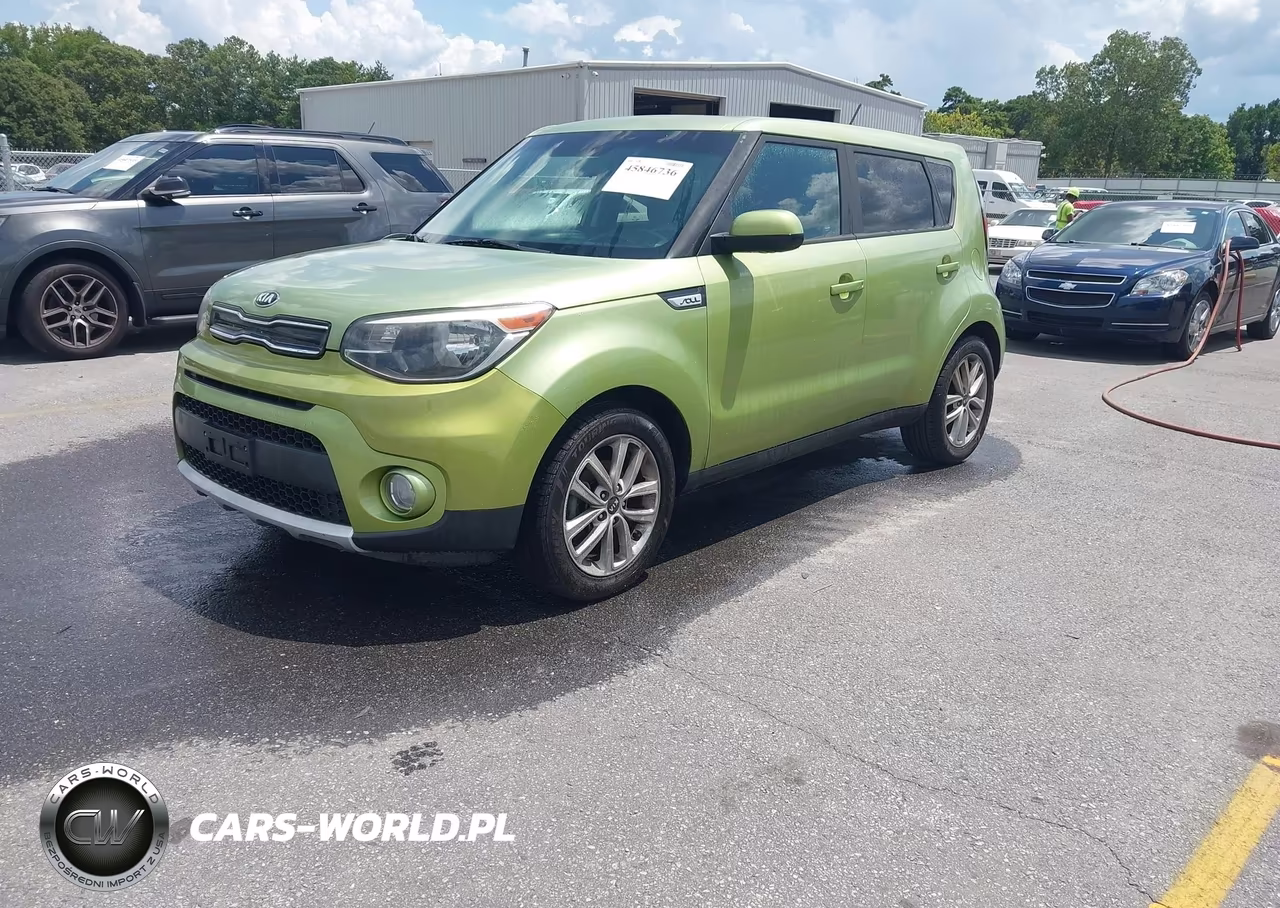 2017 Kia Soul + VIN:KNDJP3A5XH7883863 - 2