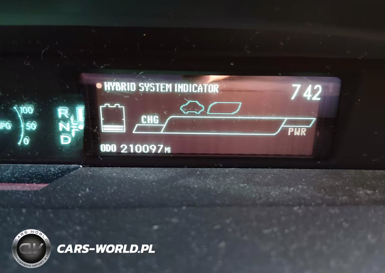 2014 Toyota Prius Two VIN:JTDKN3DU9E1748613 - 15