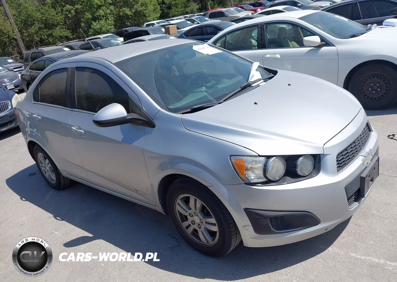 2014 Chevrolet Sonic Lt Auto – zdjęcie 1 z 11