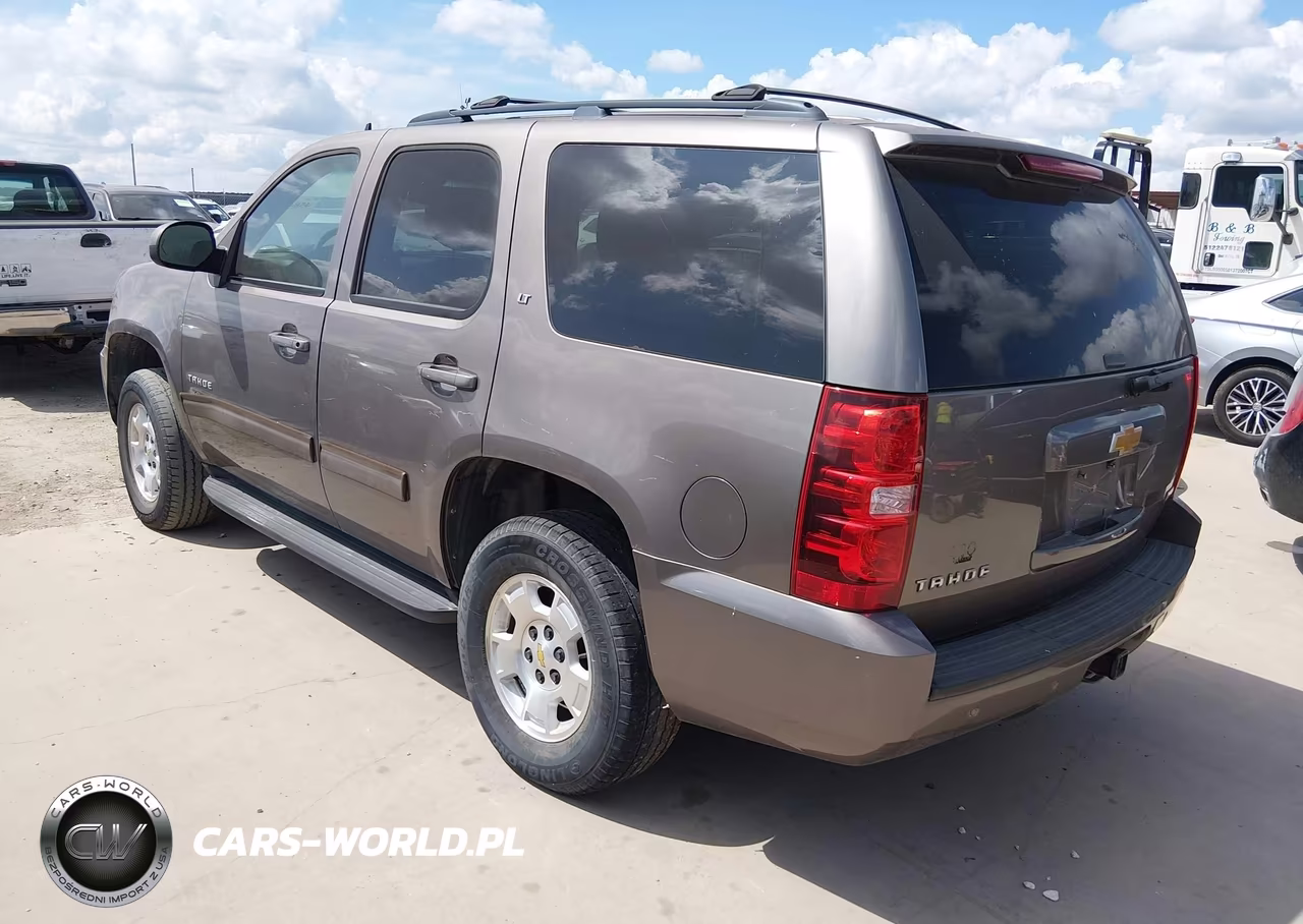 2012 Chevrolet Tahoe Lt VIN:1GNSCBE0XCR231757 - 3