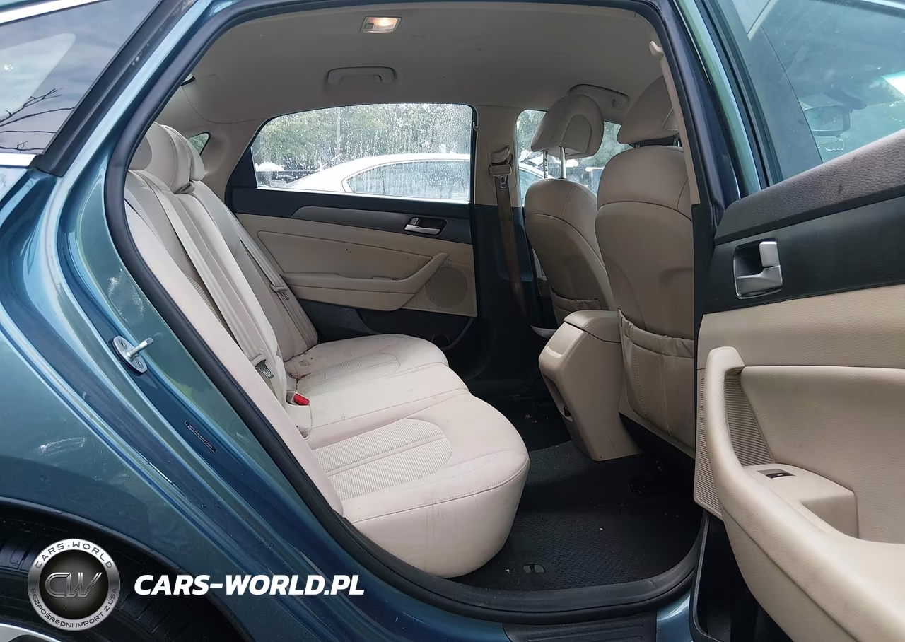 2017 Hyundai Sonata Sport VIN:5NPE34AF9HH473465 - 8