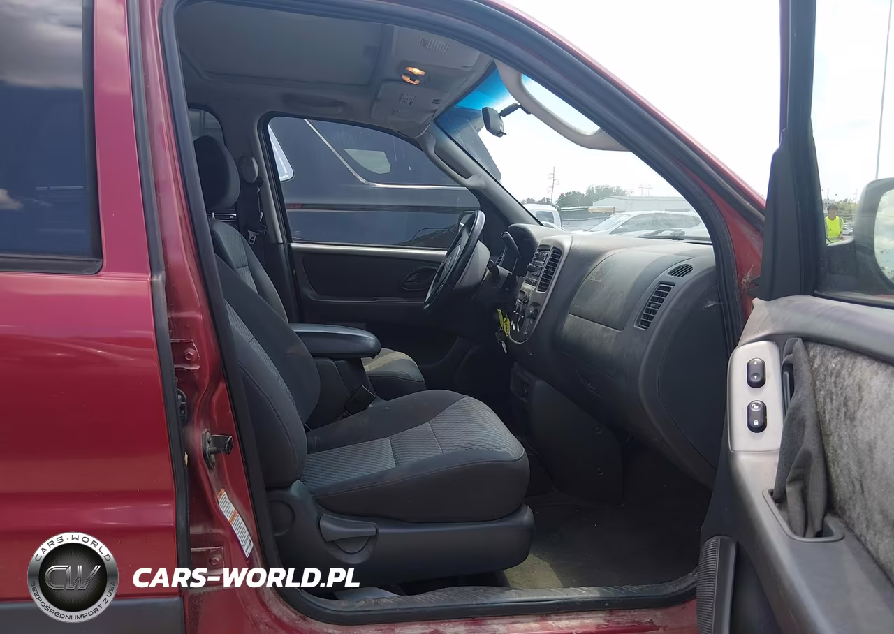 2004 Ford Escape Xlt VIN:1FMCU03194KA53873 - 5