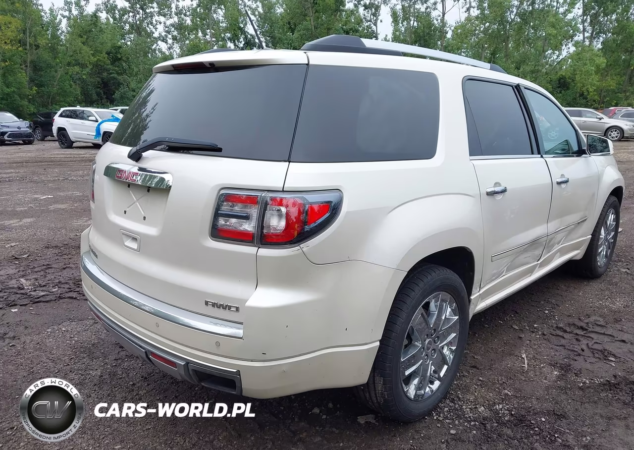 2015 GMC Acadia Denali VIN:1GKKVTKD9FJ112833 - 4