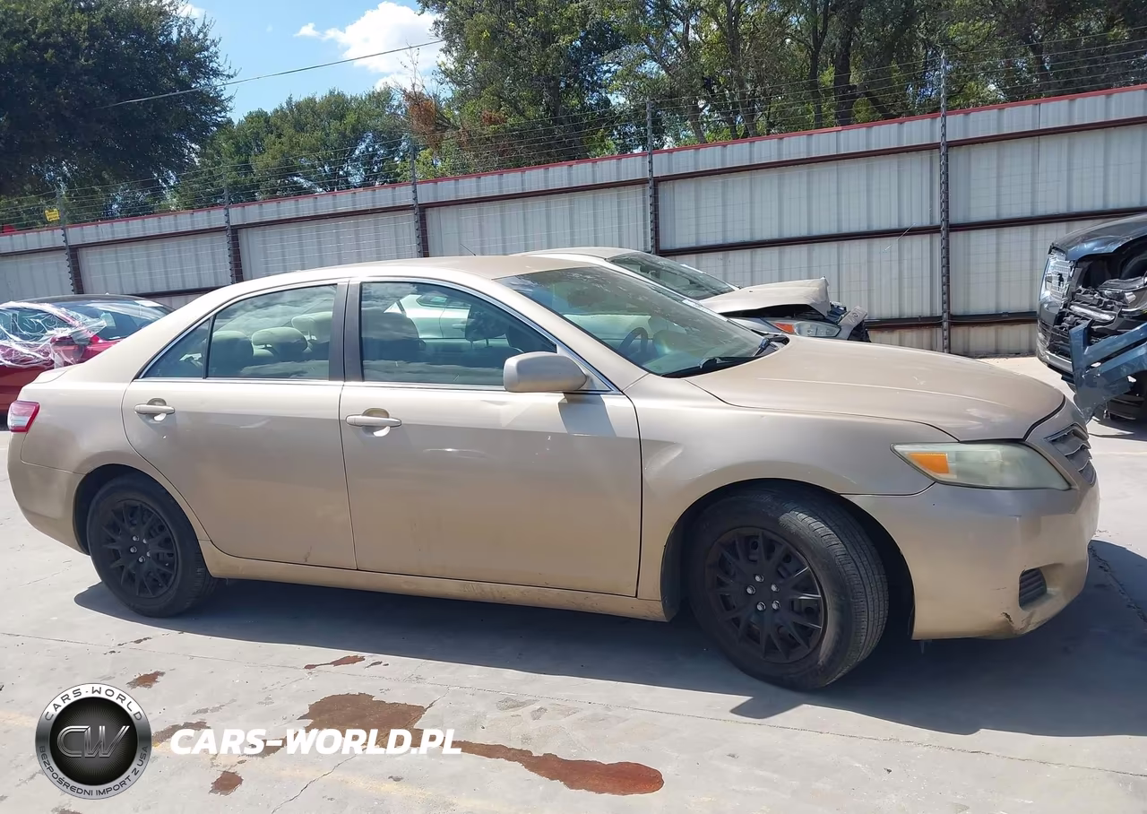 2010 Toyota Camry Le VIN:4T1BF3EK0AU089156 - 12