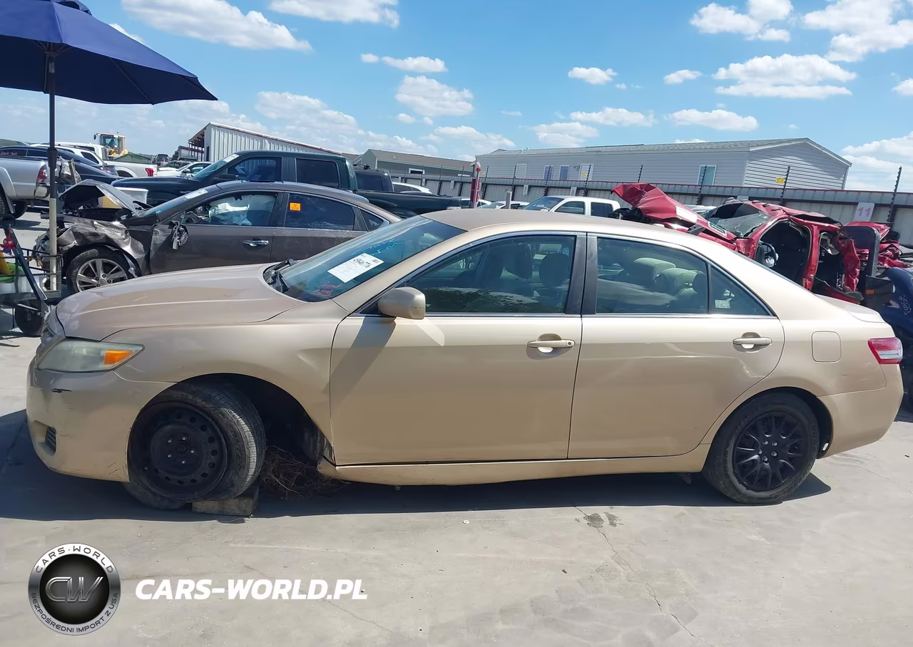 2010 Toyota Camry Le VIN:4T1BF3EK0AU089156 - 13