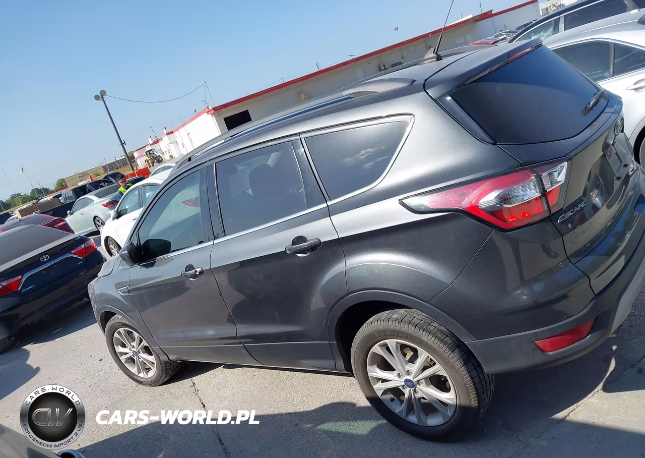 2018 Ford Escape Se VIN:1FMCU0GDXJUD58884 - 14