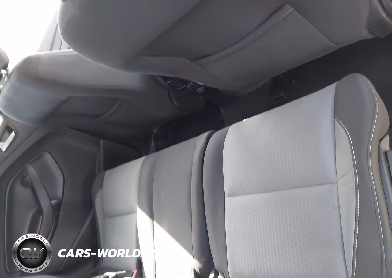 2018 Ford Escape Se VIN:1FMCU0GDXJUD58884 - 8