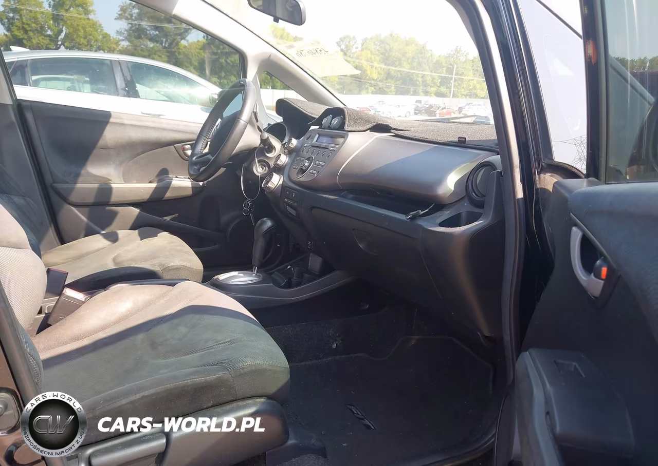 2009 Honda Fit Sport VIN:JHMGE88479S006948 - 5