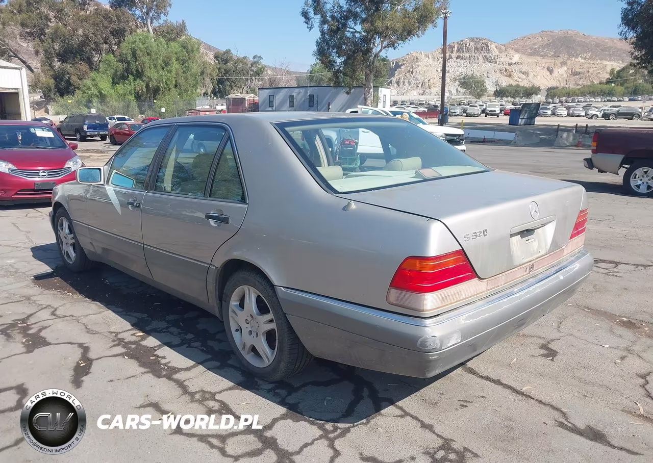 1995 Mercedes-Benz S 320 VIN:WDBGA33E8SA217909 - 3