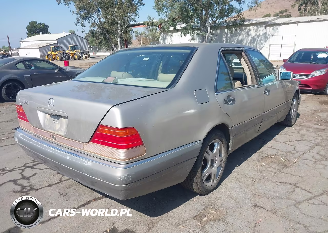 1995 Mercedes-Benz S 320 VIN:WDBGA33E8SA217909 - 4