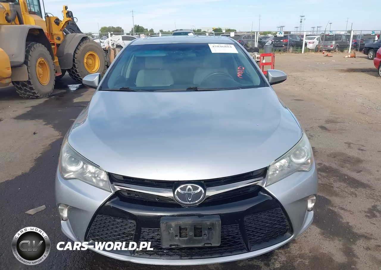 2015 Toyota Camry Se VIN:4T1BF1FK4FU094189 - 12