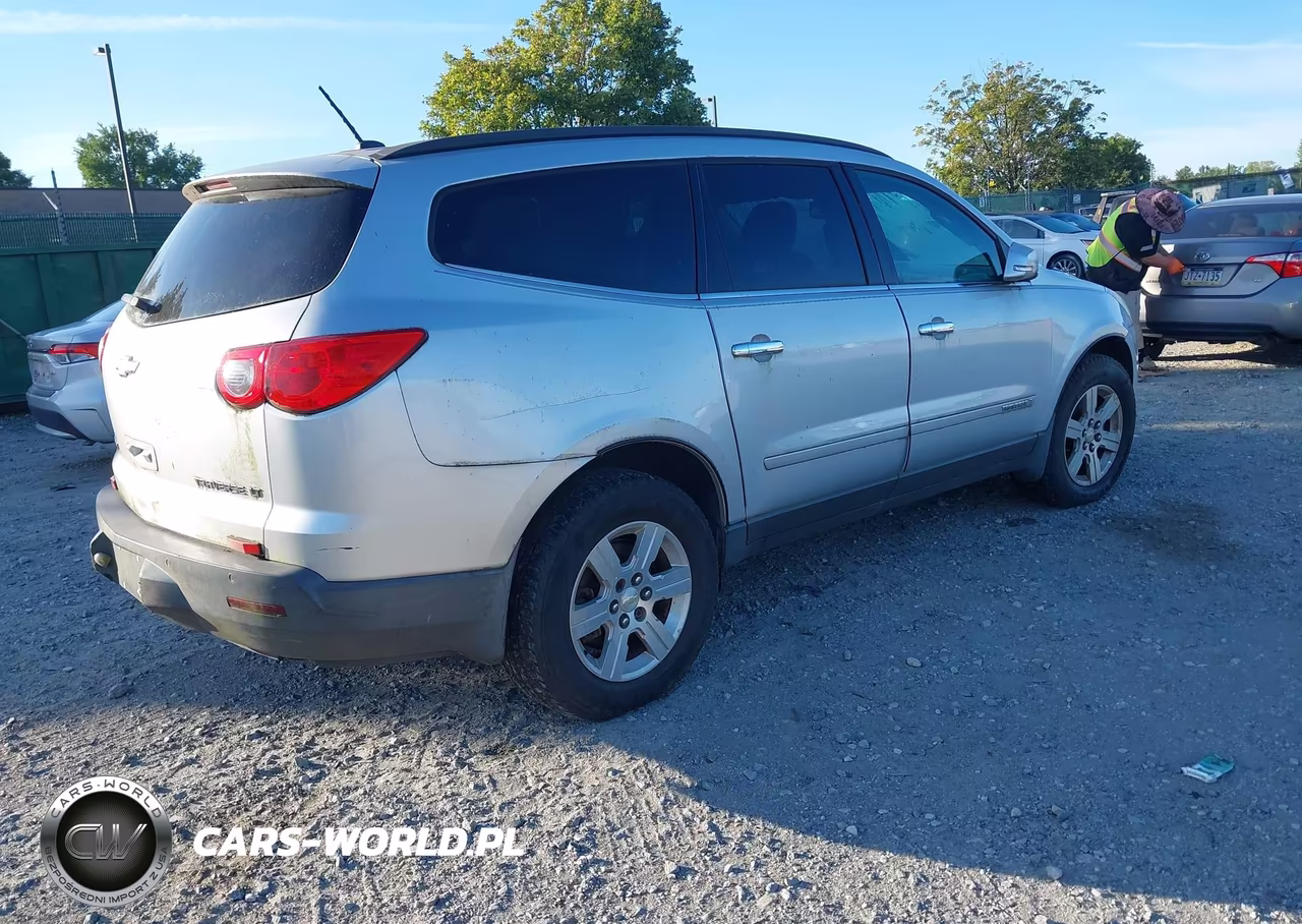 2009 Chevrolet Traverse Lt VIN:1GNER23D89S104606 - 4