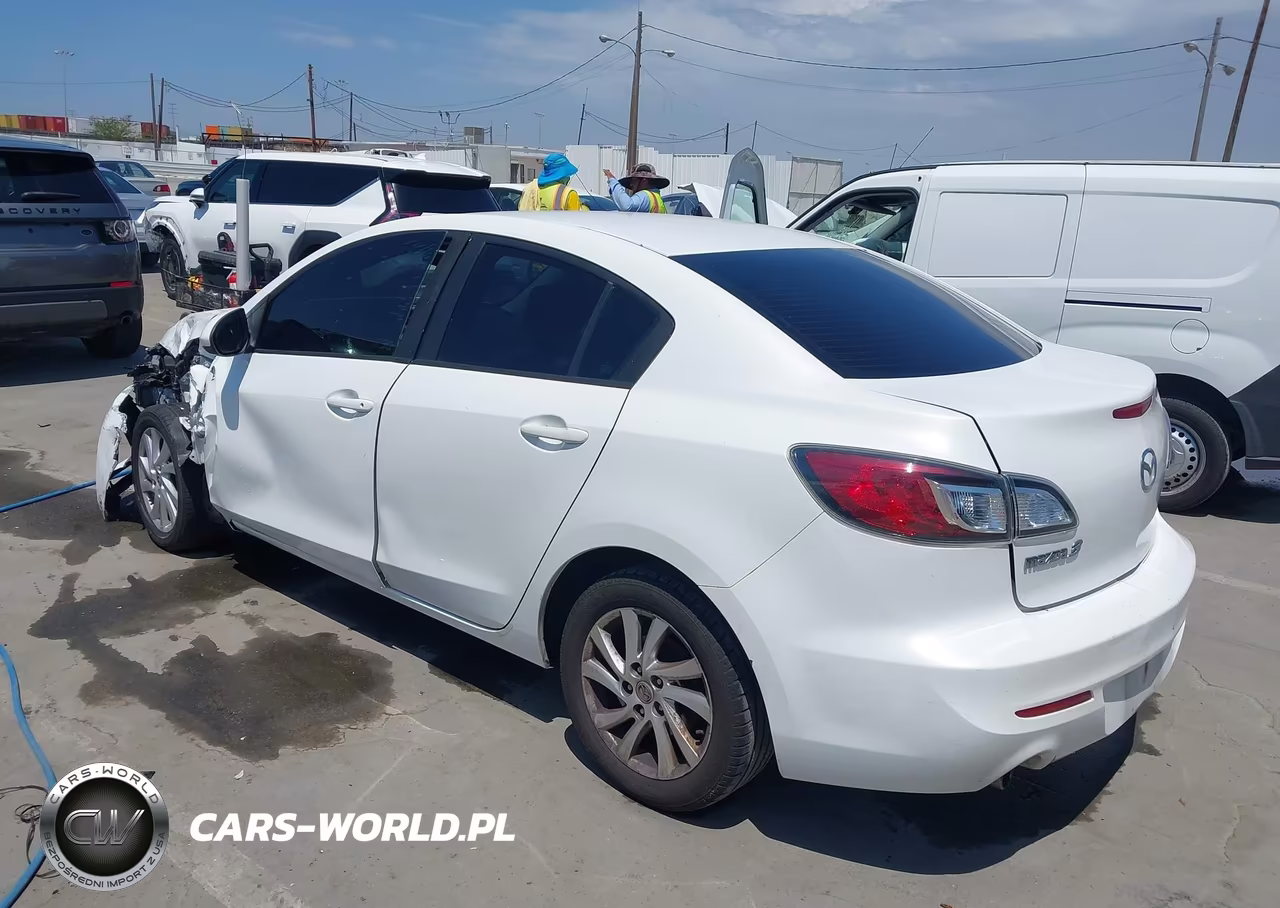 2012 Mazda Mazda3 I Touring VIN:JM1BL1V89C1644244 - 3