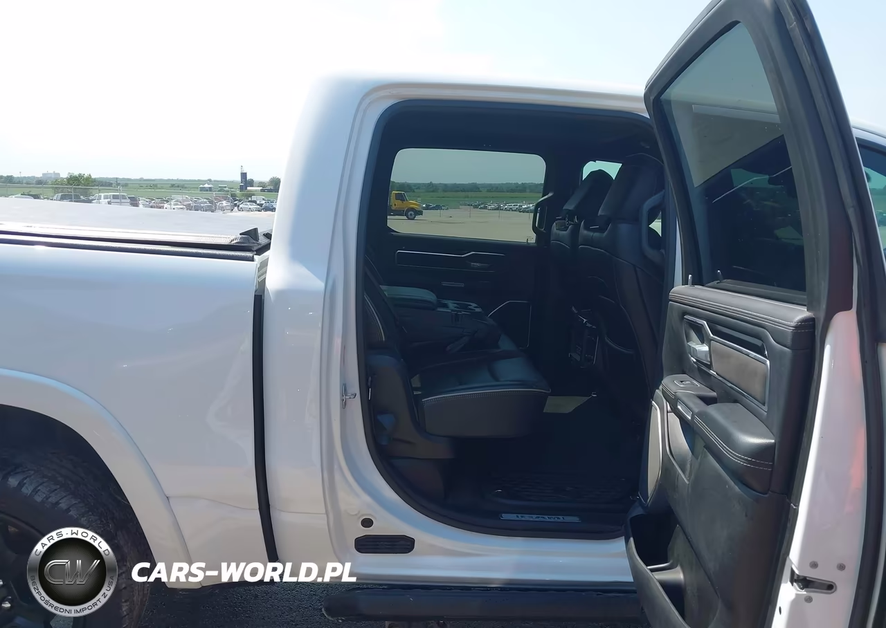2022 Ram 1500 VIN:1C6SRFJT7NN192710 - 8