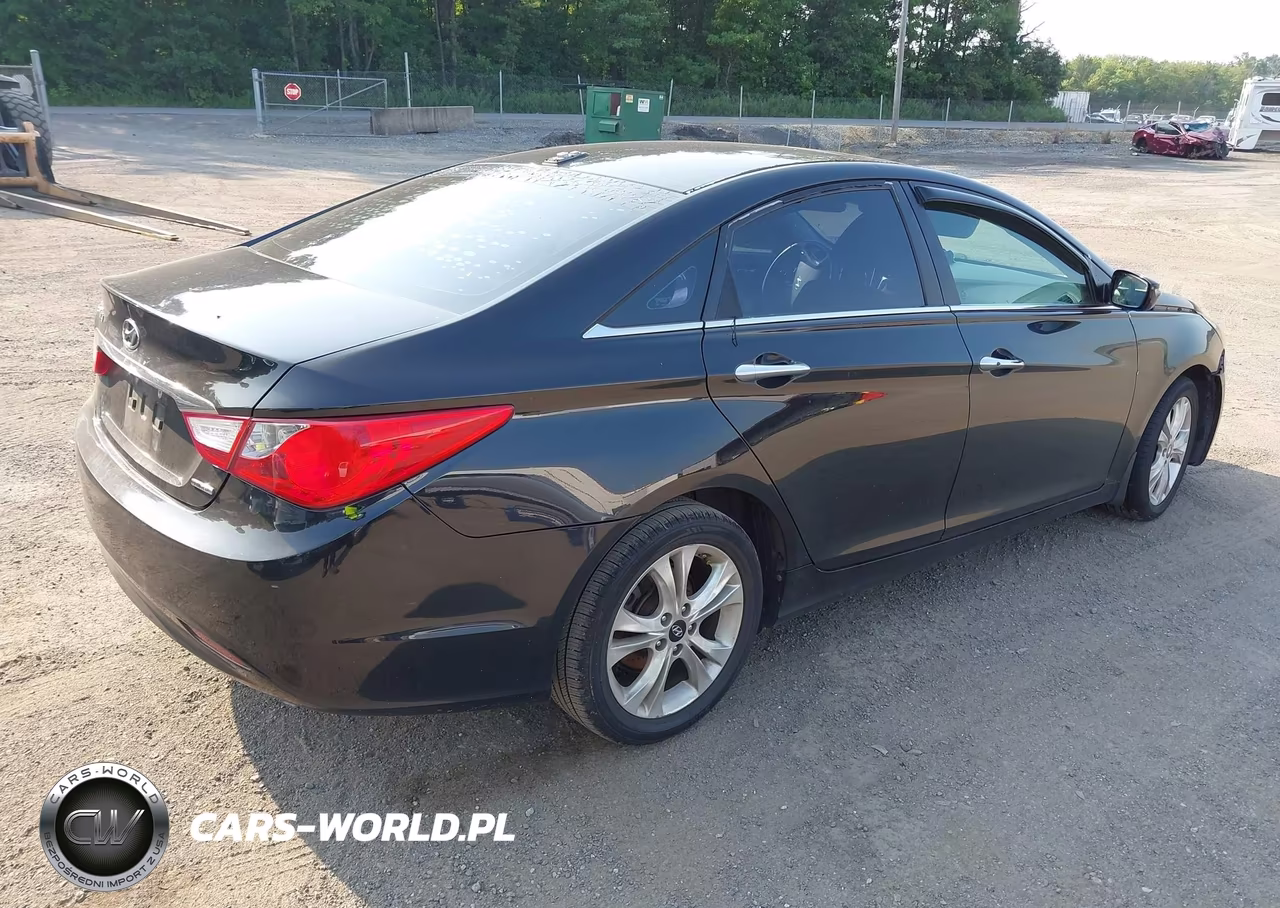 2013 Hyundai Sonata Limited VIN:5NPEC4AC3DH528430 - 4