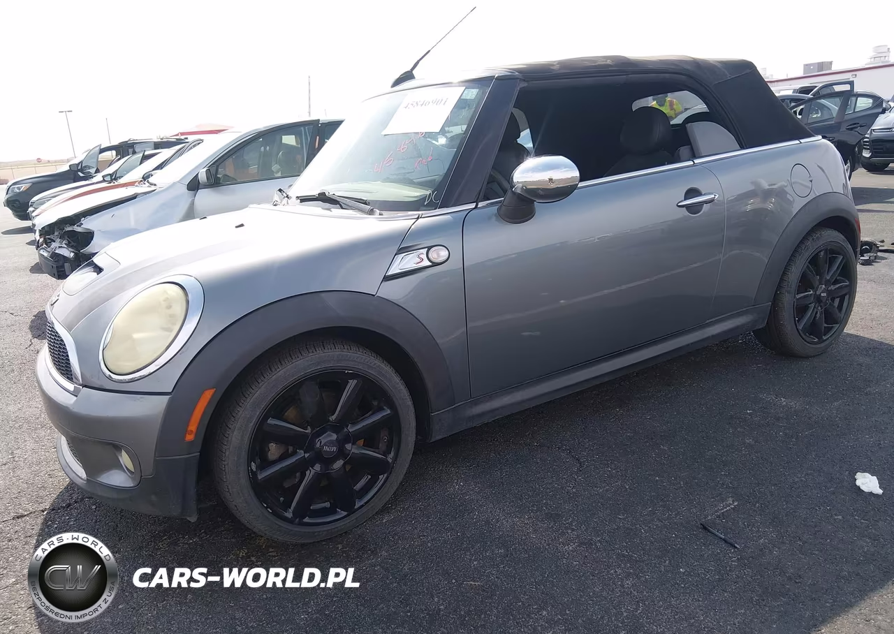 2009 Mini Cooper S VIN:WMWMS33569TY50244 - 2