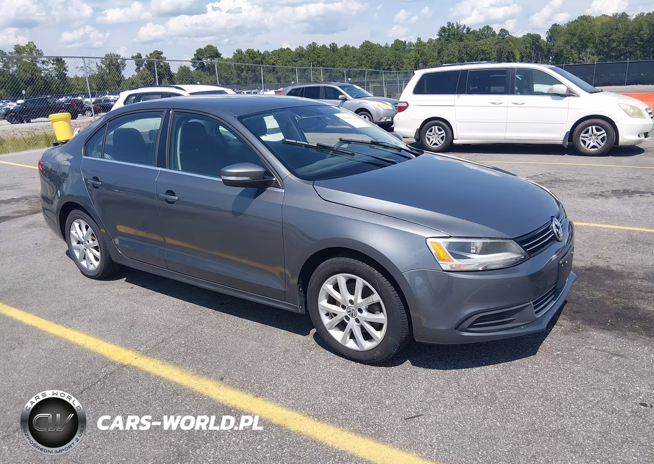 2013 Volkswagen Jetta 2.5L Se – zdjęcie 1 z 11