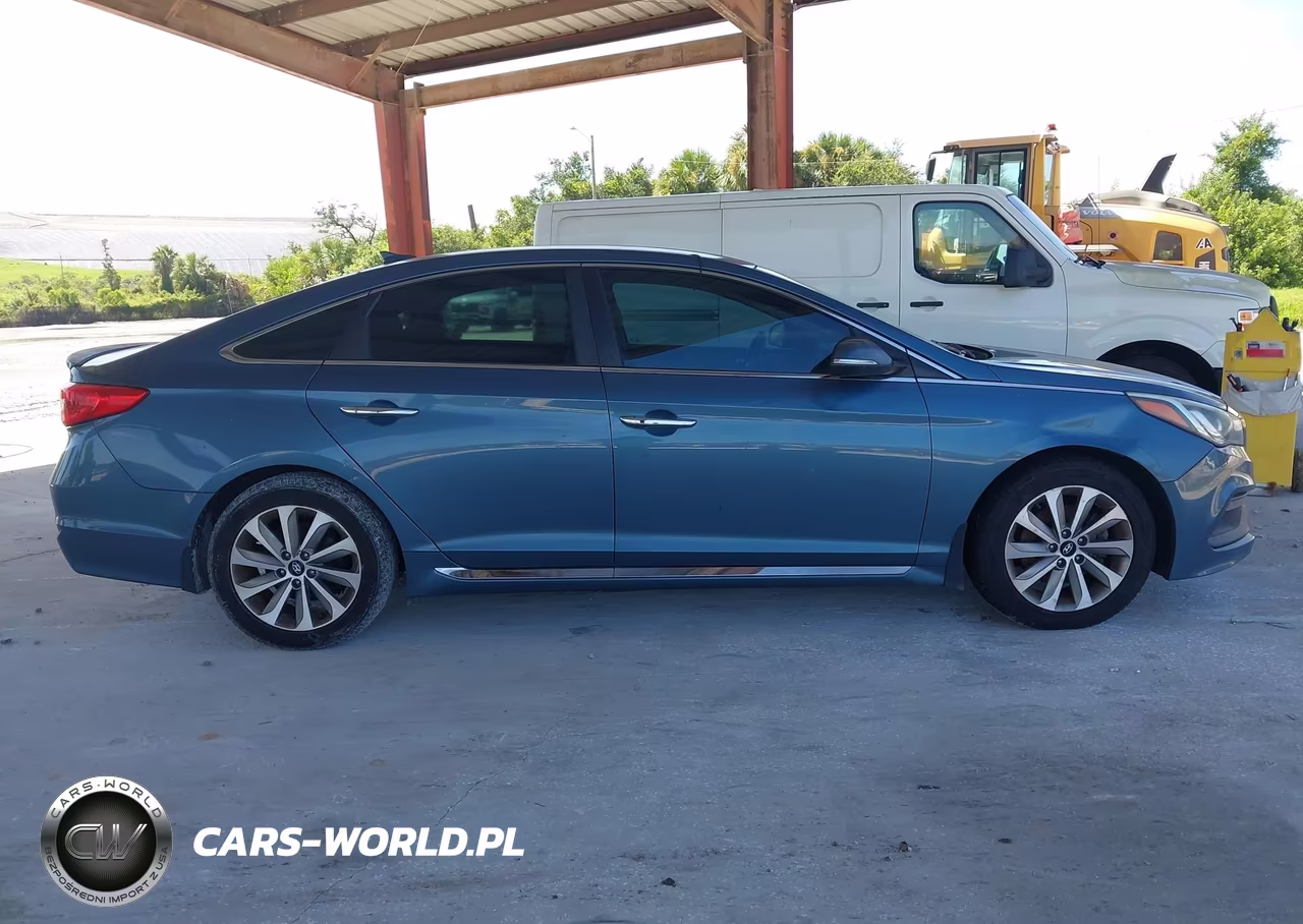 2015 Hyundai Sonata Sport VIN:5NPE34AF4FH149160 - 13
