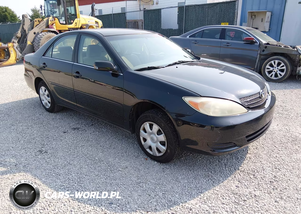2004 Toyota Camry Le