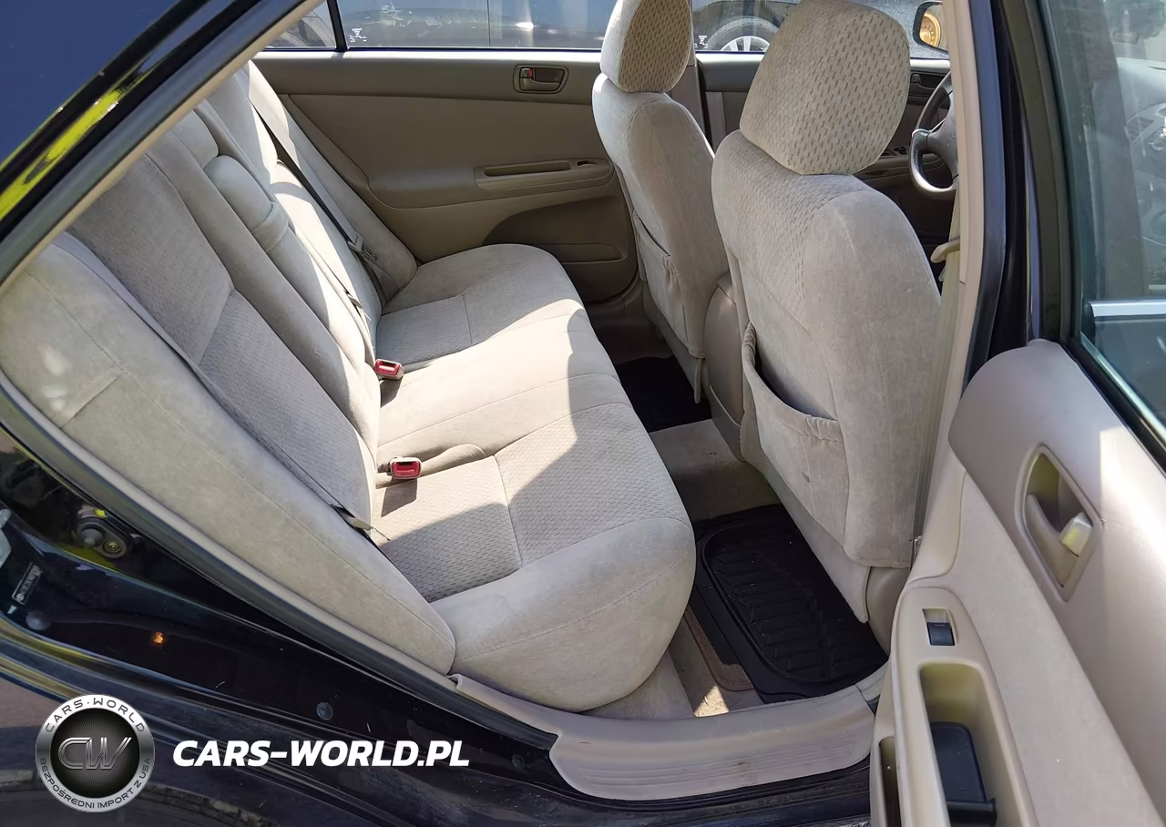 2004 Toyota Camry Le VIN:4T1BE32K14U310369 - 8