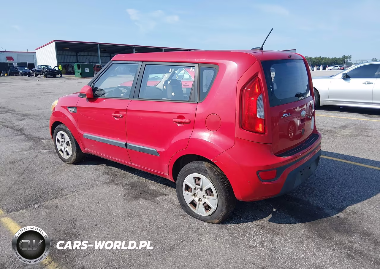 2013 Kia Soul VIN:KNDJT2A50D7568747 - 3