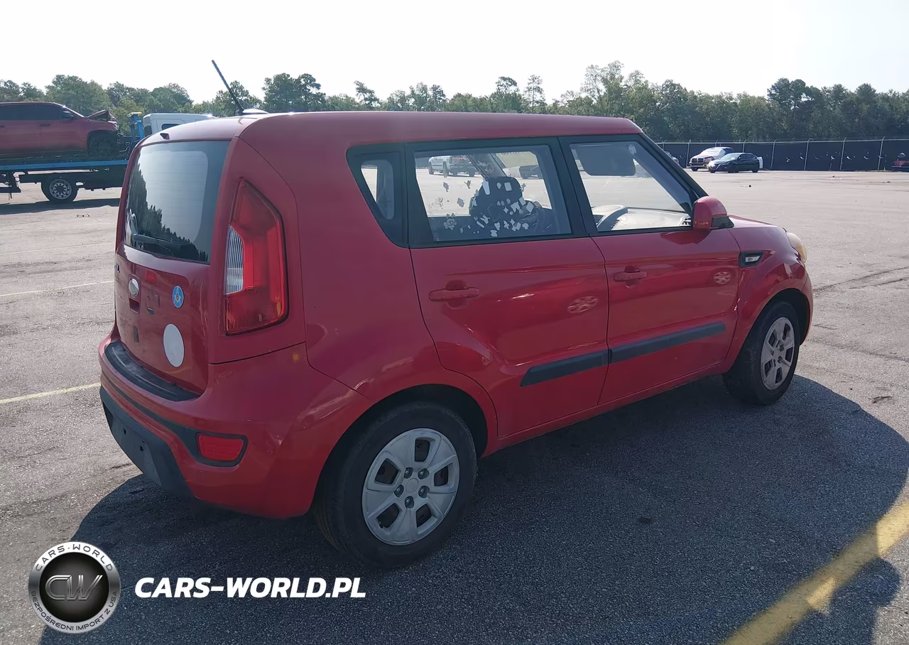 2013 Kia Soul VIN:KNDJT2A50D7568747 - 4