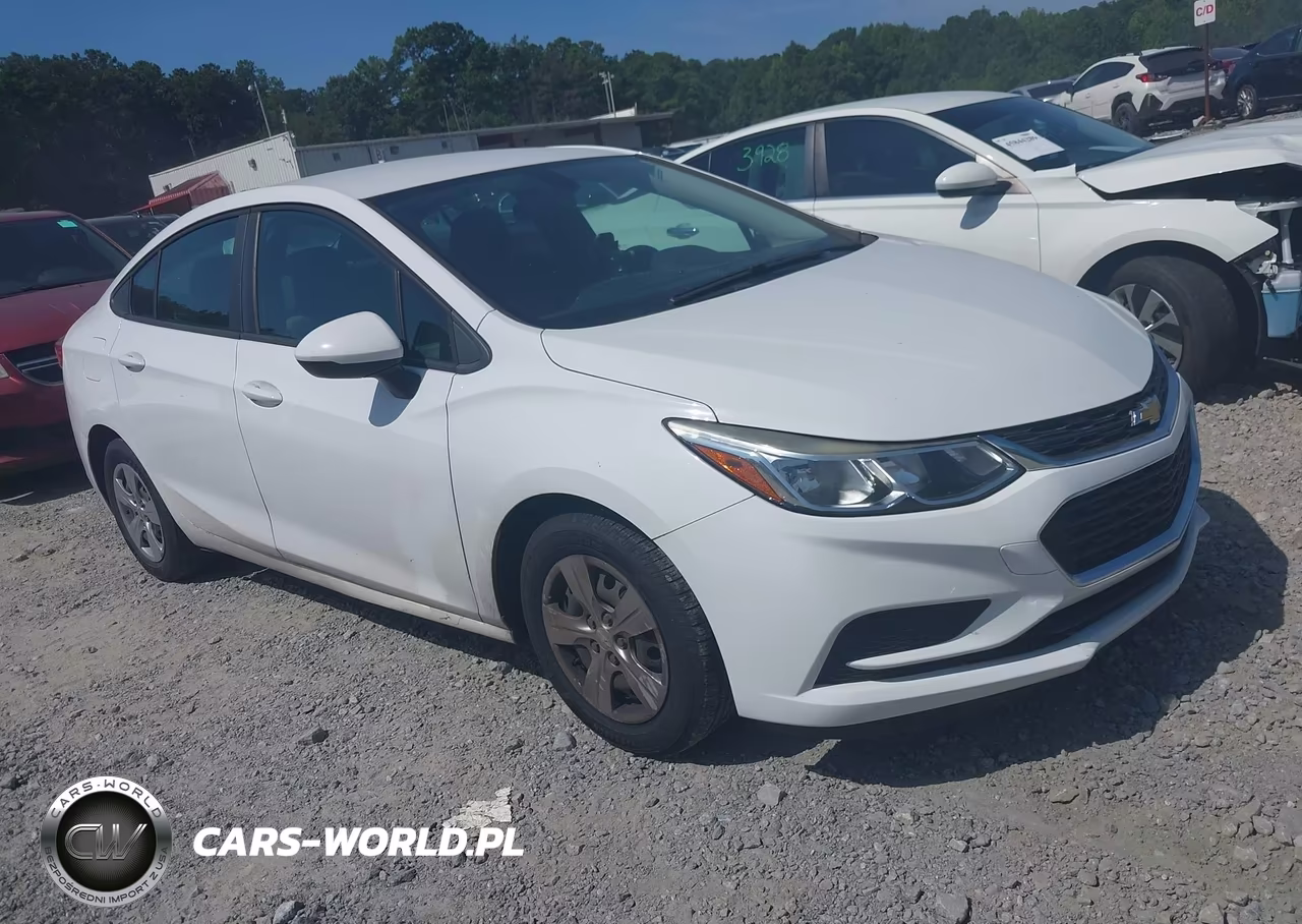 2018 Chevrolet Cruze Ls Auto – zdjęcie 1 z 16
