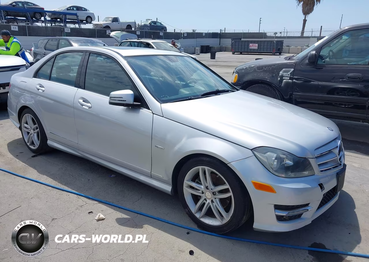 2012 Mercedes-Benz C 250 Sport