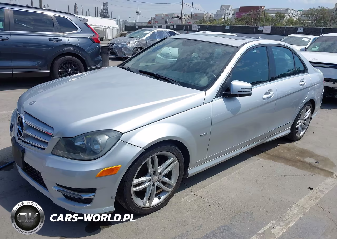 2012 Mercedes-Benz C 250 Sport VIN:WDDGF4HB1CA674849 - 2