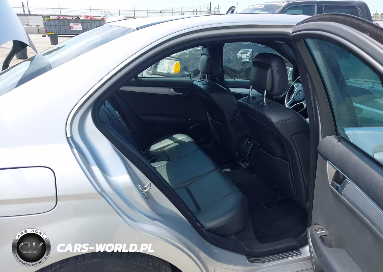 2012 Mercedes-Benz C 250 Sport VIN:WDDGF4HB1CA674849 - 8