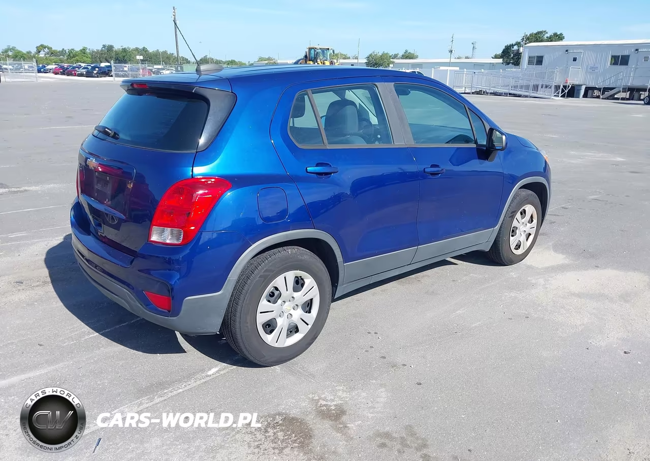 2017 Chevrolet Trax Ls VIN:3GNCJKSB2HL151397 - 4